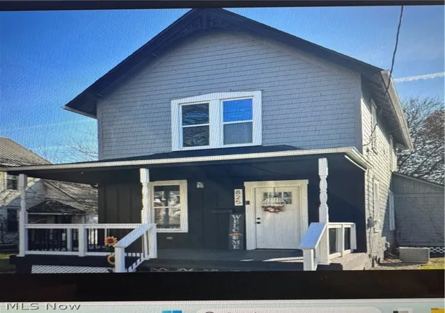 1st image of 825 Oak Ave Se, Massillon, OH 44646 | MLS# 5221484