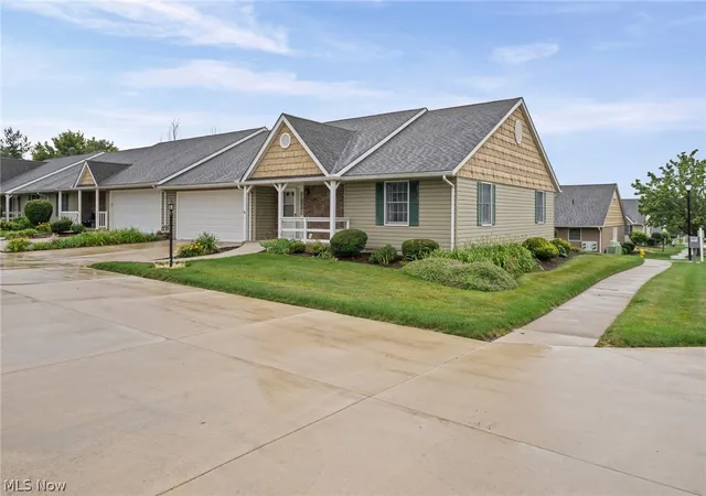 Homes for sale in Wadsworth, OH | 181 Park Pl Dr, Wadsworth, OH 44281 | MLS# 5221230