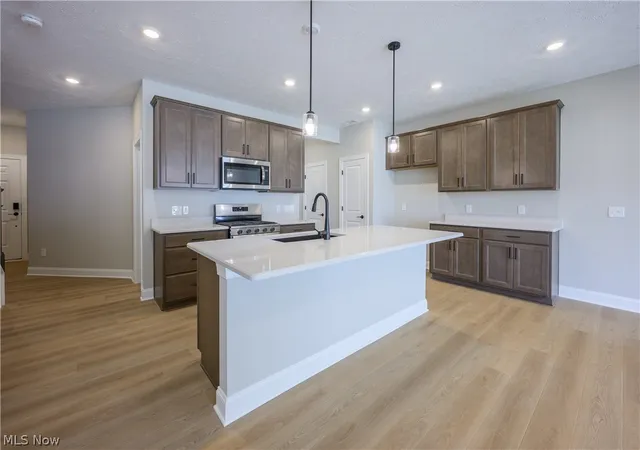 4th image of 28182 Zinfandel Ct, Westlake, OH 44145 | MLS# 5221615