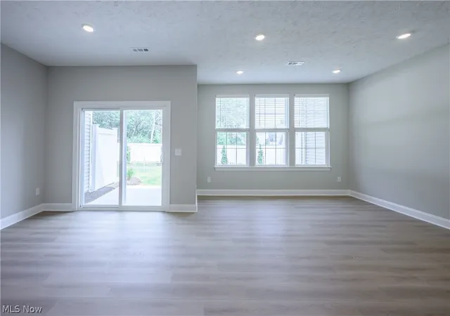 5th image of 28182 Zinfandel Ct, Westlake, OH 44145 | MLS# 5221615