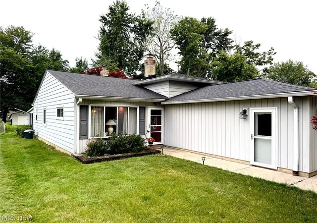 Homes for sale in Eastlake, OH | 46 E Shore Blvd, Eastlake, OH 44095 | MLS# 5221432