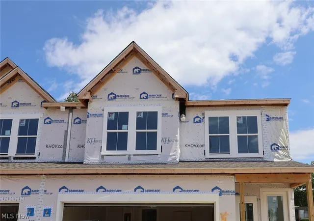 2nd image of 5095 Shepherds Glen, Willoughby, OH 44094 | MLS# 5221646
