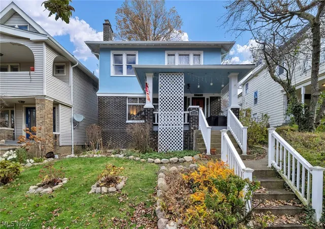Homes for sale in Cleveland Heights, OH | 2205 Grandview Ave, Cleveland Heights, OH 44106 | MLS# 5220954