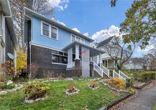 Homes for sale in Cleveland Heights, OH | 2205 Grandview Ave, Cleveland Heights, OH 44106 | MLS# 5220954