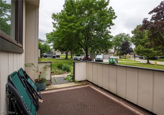 Homes for sale in North Royalton, OH | 11657 Harbour Light Dr, North Royalton, OH 44133 | MLS# 5220518