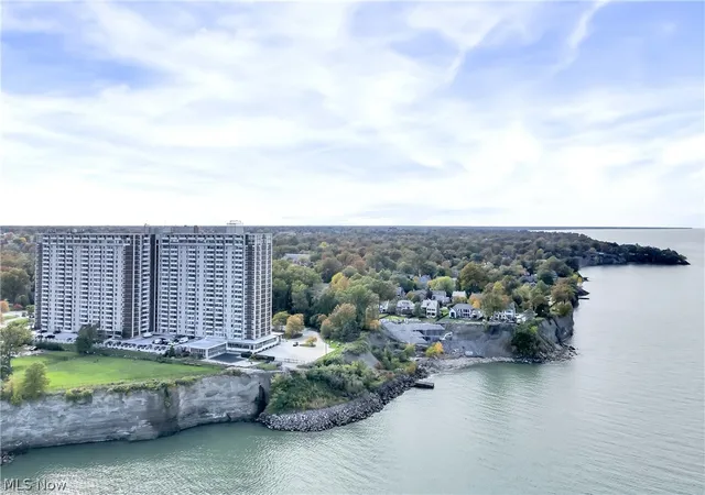 Homes for sale in Lakewood, OH | 12900 Lake Ave #1624, Lakewood, OH 44107 | MLS# 5221687