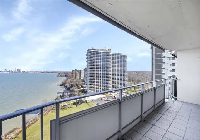 Homes for sale in Lakewood, OH | 12900 Lake Ave #1624, Lakewood, OH 44107 | MLS# 5221687