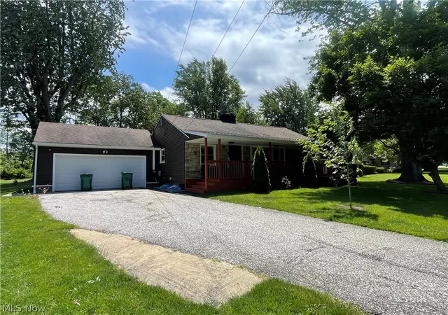 1st image of 353 Ansel Rd, Geneva, OH 44041 | MLS# 5221580