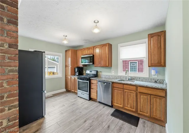 Photo 3 of Sale Pending at 3478 Raymont Blvd, University Heights, OH 44118 | MLS# 5221702 | Listing updated on 2026-08-29