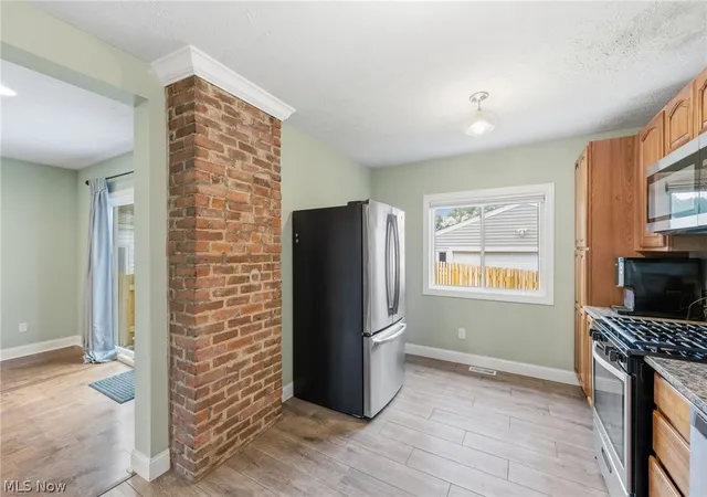 Photo 4 of Sale Pending at 3478 Raymont Blvd, University Heights, OH 44118 | MLS# 5221702 | Listing updated on 2026-08-29