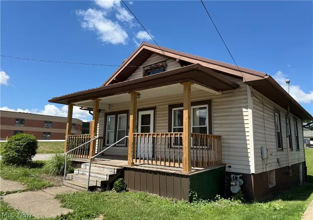 4th image of 216 N Broadway St, Barnesville, OH 43713 | MLS# 5221675