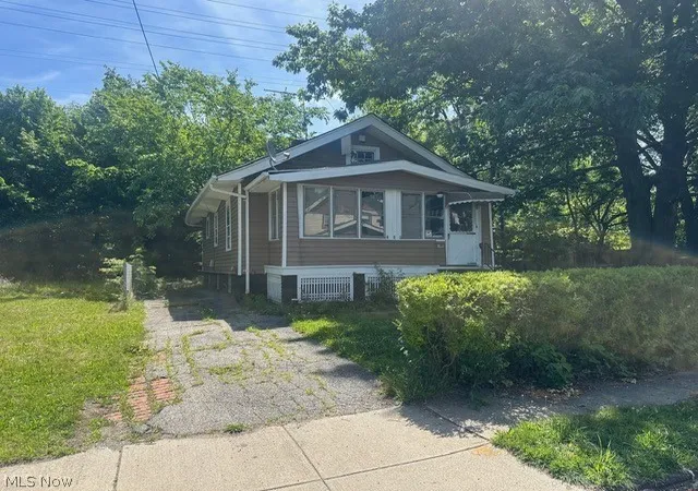 Photo 2 of Single family home for sale at 875 E 131st Street, Cleveland, OH 44108 | MLS# 5220957 | Listing updated on 2026-08-31