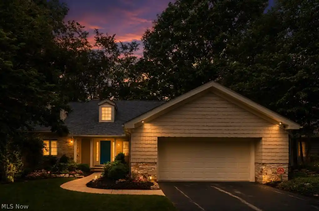 Single family home for sale at 3445 E Glencoe Rd, Richfield, OH 44286 | MLS# 5221691
