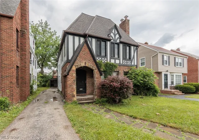 Homes for sale in Shaker Heights, OH | 3638 Lynnfield Rd, Shaker Heights, OH 44122 | MLS# 5219478