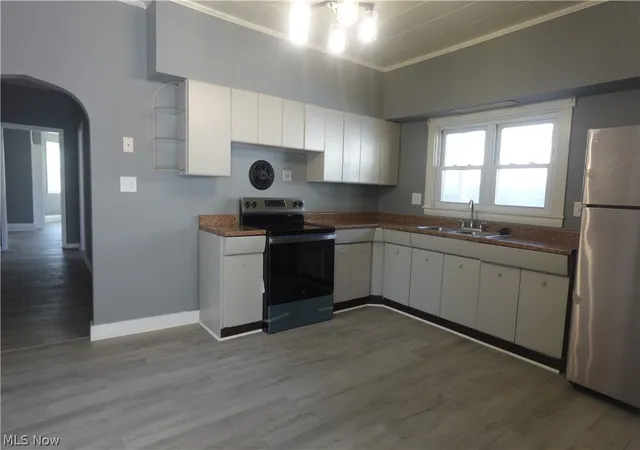 2nd image of 734 Main Street, Bridgeport, OH 43912 | MLS# 5221295