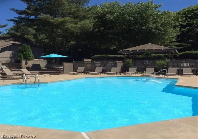 Homes for sale in Cuyahoga Falls, OH | 593 Meredith Ln, Cuyahoga Falls, OH 44223 | MLS# 5220869