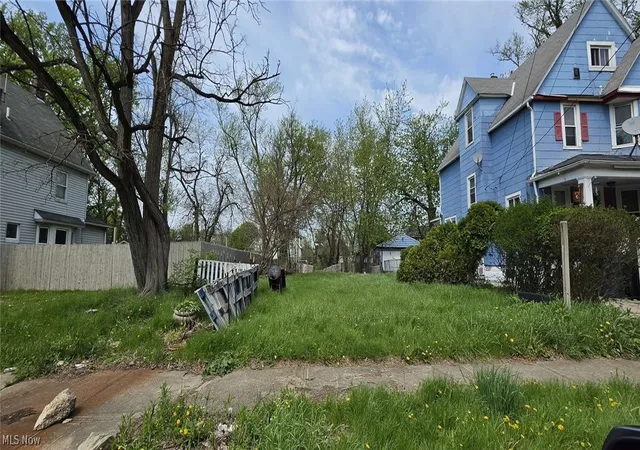 2nd image of 9509 Heath Ave, Cleveland, OH 44104 | MLS# 5221541