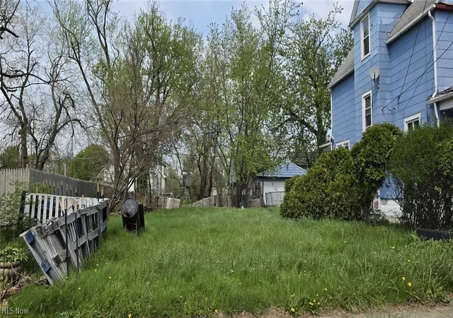 4th image of 9509 Heath Ave, Cleveland, OH 44104 | MLS# 5221541
