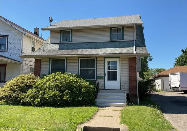 Homes for sale in Canton, OH | 2704 8th St Nw, Canton, OH 44708 | MLS# 5218131