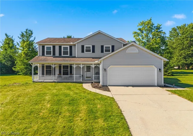 2nd image of 3440 Burrwood Dr, Richfield, OH 44286 | MLS# 5221416