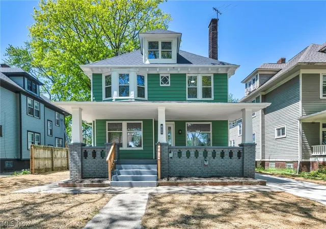 Homes for sale in Cleveland, OH | 2172 West Blvd, Cleveland, OH 44102 | MLS# 5221820