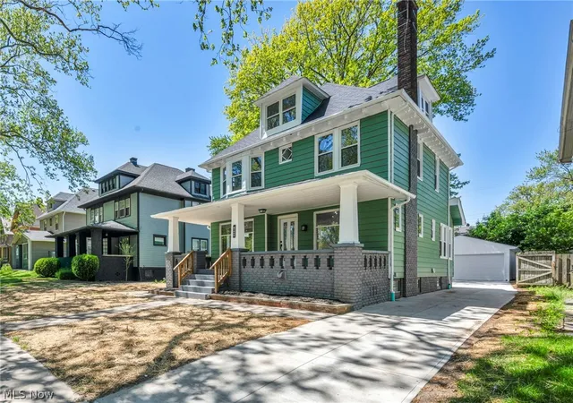 Homes for sale in Cleveland, OH | 2172 West Blvd, Cleveland, OH 44102 | MLS# 5221820