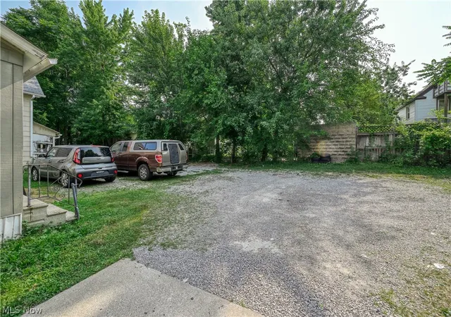 3rd image of 501 Rentschler St, Akron, OH 44304 | MLS# 5221458