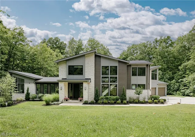 1st image of 8070 Tulip Ln, Chagrin Falls, OH 44023 | MLS# 5219000