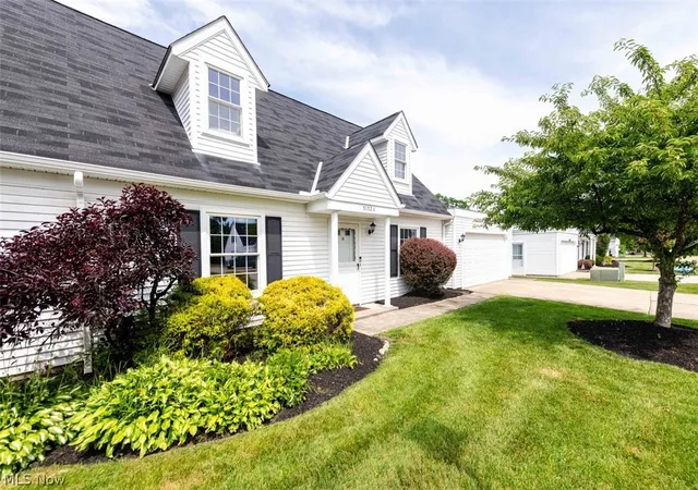 4th image of 5152 Franklyn Blvd, Willoughby, OH 44094