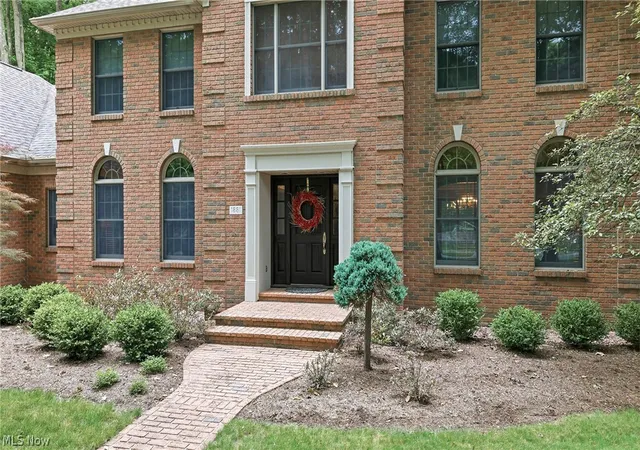 Photo 3 of Single family home for sale at 1881 Quaker Ln, Salem, OH 44460 | MLS# 5219381 | Listing updated on 2026-08-10