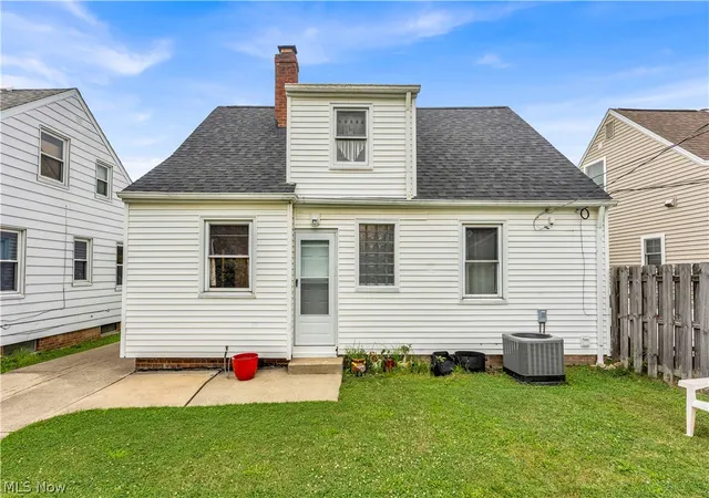 Homes for sale in South Euclid, OH | 4198 Wilmington Rd, South Euclid, OH 44121 | MLS# 5221861