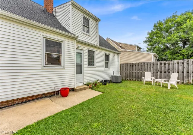 Homes for sale in South Euclid, OH | 4198 Wilmington Rd, South Euclid, OH 44121 | MLS# 5221861