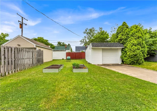 Homes for sale in South Euclid, OH | 4198 Wilmington Rd, South Euclid, OH 44121 | MLS# 5221861
