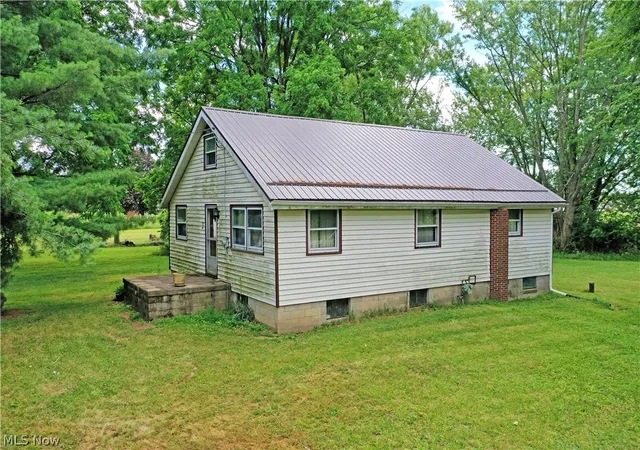 3rd image of 3521 Goldner Ln Sw, Warren, OH 44481 | MLS# 5220576