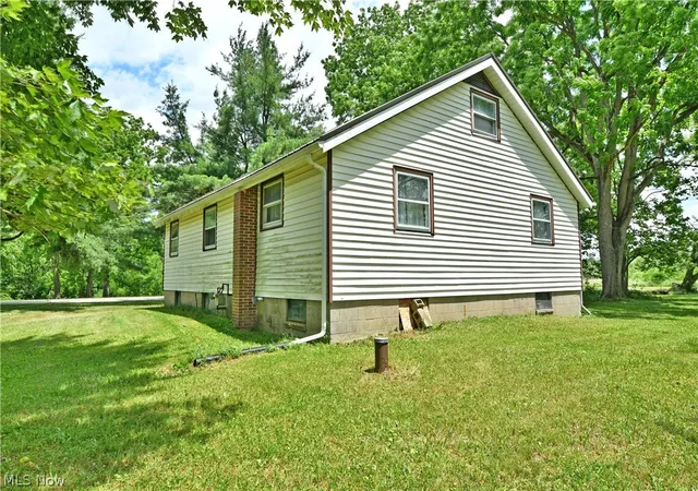 4th image of 3521 Goldner Ln Sw, Warren, OH 44481 | MLS# 5220576