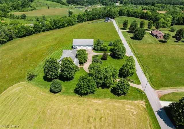 Homes for sale in Cambridge, OH | 64575 Pigeon Gap Rd, Cambridge, OH 43725 | MLS# 5221884