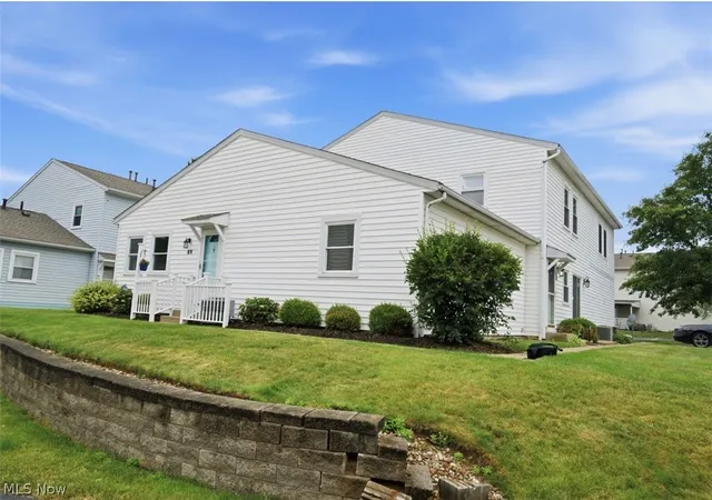 Homes for sale in Uniontown, OH | 2549 Royal County Down #15A, Uniontown, OH 44685 | MLS# 5221341