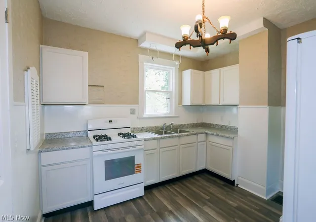 5th image of 65 N Richview Ave, Youngstown, OH 44509 | MLS# 5215585