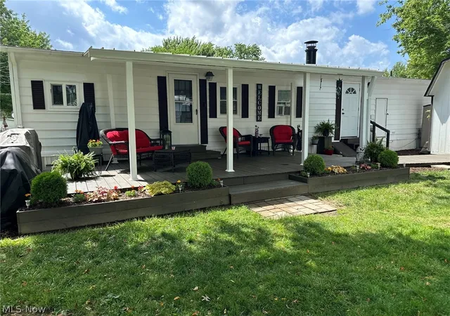 Photo 4 of Single family home for sale at 220 Greenbriar #73, Elyria, OH 44035 | MLS# 5221878 | Listing updated on 2026-08-23