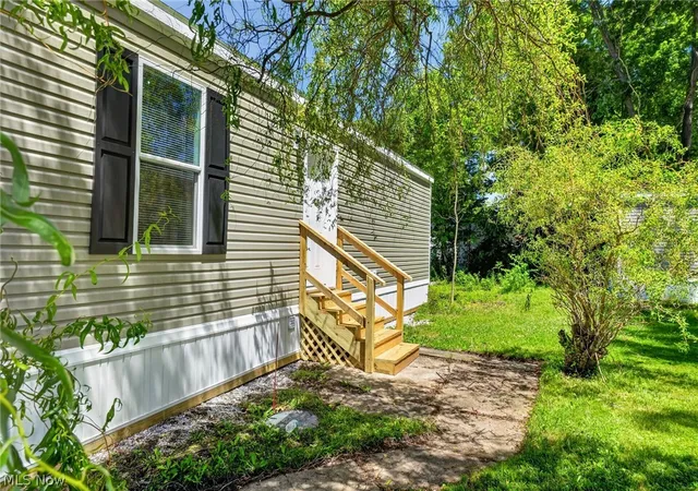 2nd image of 3583 Austin #12, Geneva, OH 44041 | MLS# 5208286