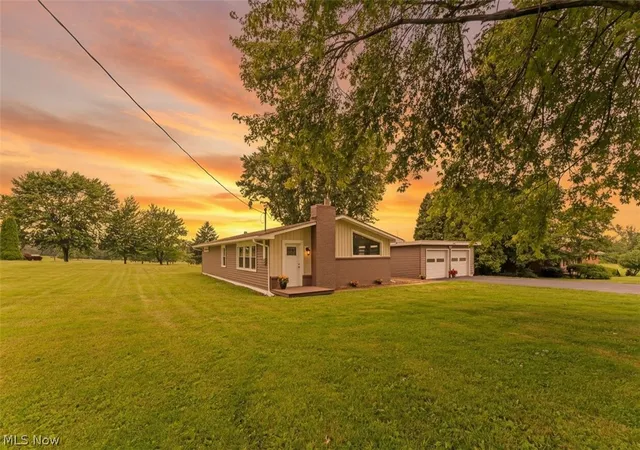 Homes for sale in Salem, OH | 12500 Salem Warren Rd, Salem, OH 44460 | MLS# 5221431
