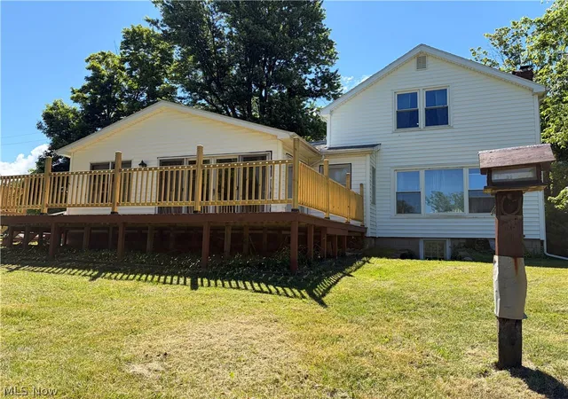 Photo 2 of Single family home for sale at 2055 S Ridge Rd W, Ashtabula, OH 44004 | MLS# 5221204 | Listing updated on 2026-08-02