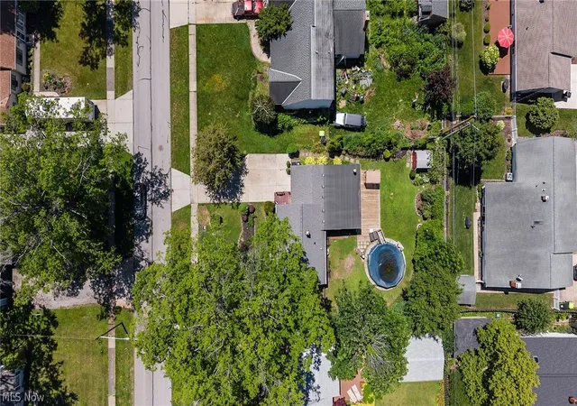 Photo 44 of Single family home for sale at 154 Fairfield Rd, Avon Lake, OH 44012 | MLS# 5220995 | Listing updated on 2026-08-28