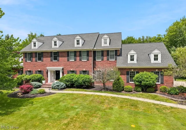 1st image of 8320 Woodberry Blvd, Chagrin Falls, OH 44023 | MLS# 5221733