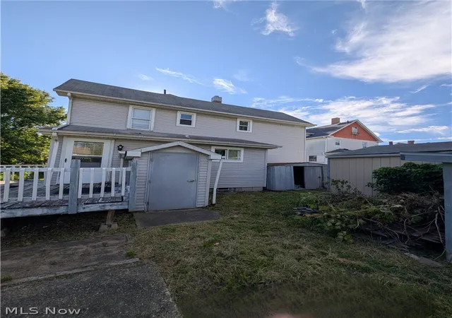 Photo 3 of Single family home for sale at 33 Hyde Ave, Niles, OH 44446 | MLS# 5221343 | Listing updated on 2026-10-05