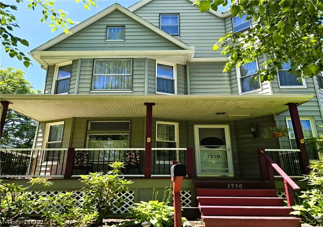 Homes for sale in Lakewood, OH | 1550 Grace Ave, Lakewood, OH 44107 | MLS# 5221842