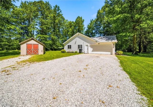 4th image of 3705 Shadyside Ave, Ashtabula, OH 44004 | MLS# 5221546