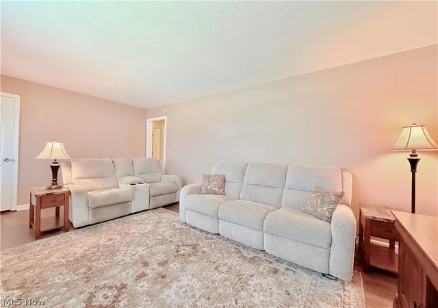 Photo 3 of Single family home for sale at 613 Mckenna Dr, Williamstown, WV 26187 | MLS# 5222017 | Listing updated on 2026-08-25