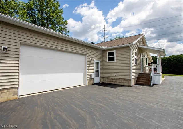 Homes for sale in Canton, OH | 128 Woodlawn Ave Nw, Canton, OH 44708 | MLS# 5221912