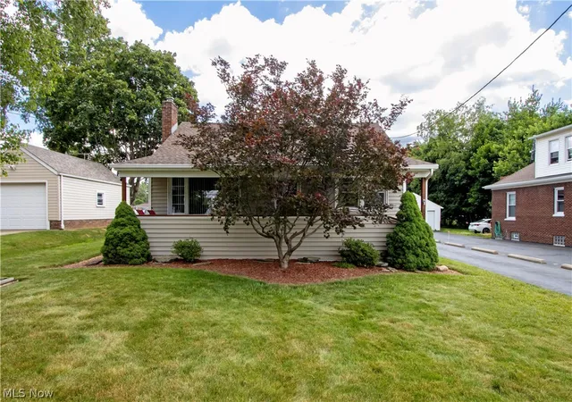 Homes for sale in Canton, OH | 128 Woodlawn Ave Nw, Canton, OH 44708 | MLS# 5221912